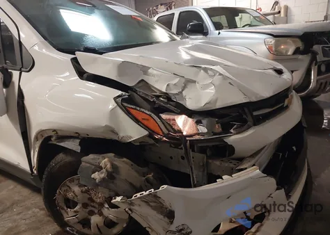 2018 Chevrolet Trax Ls z USA, uszkodzony, nr VIN KL7CJKSB4JB582028